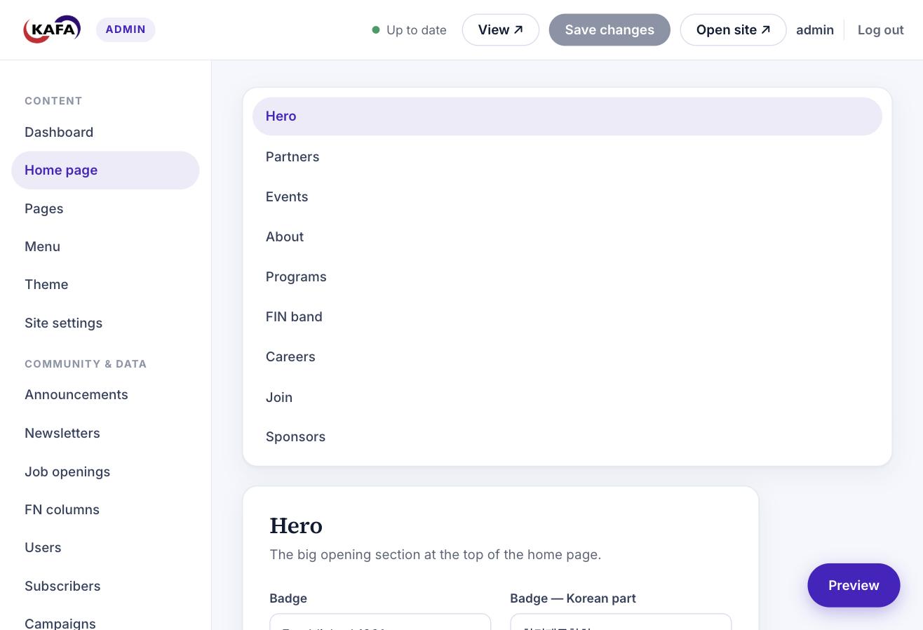 The home-page editor with section tabs and a live preview.